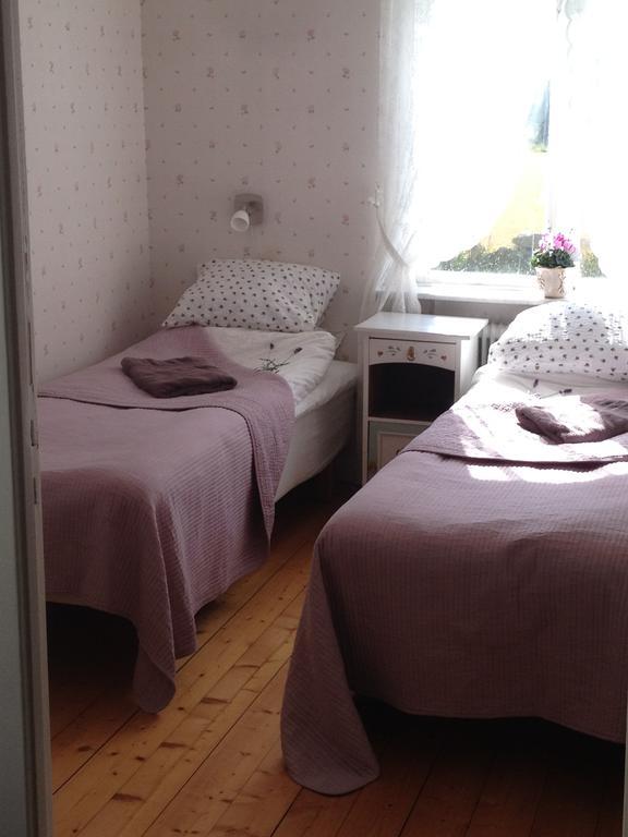 Hermanslycke Bed & Breakfast Tvååker Zimmer foto